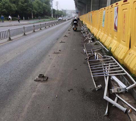 道路護(hù)欄價(jià)格 道路護(hù)欄價(jià)格