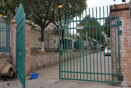 南京護(hù)欄門 南京護(hù)欄門